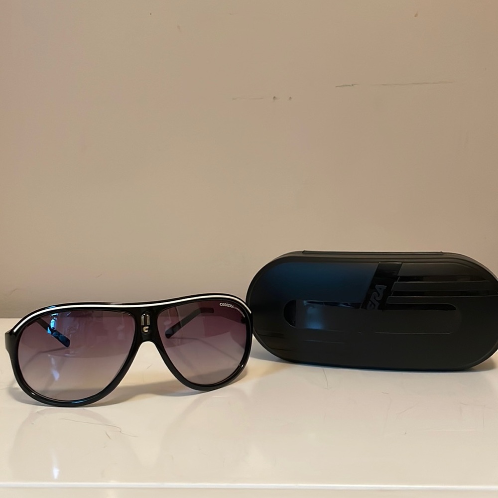 Black Carrera Sunnies